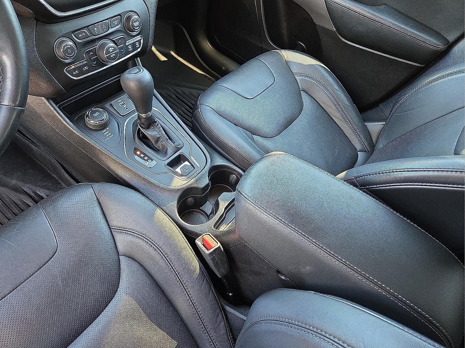 2021 Jeep Cherokee Latitude Lux 4X4