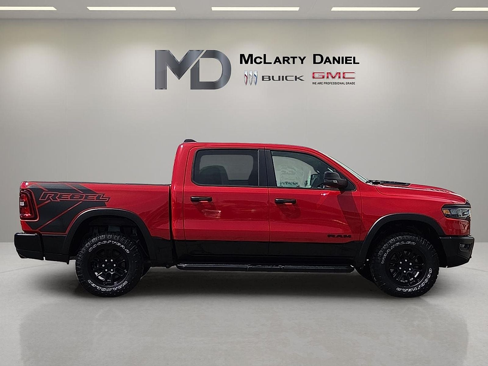2025 RAM 1500 Rebel Crew Cab 4x4 5'7" Box