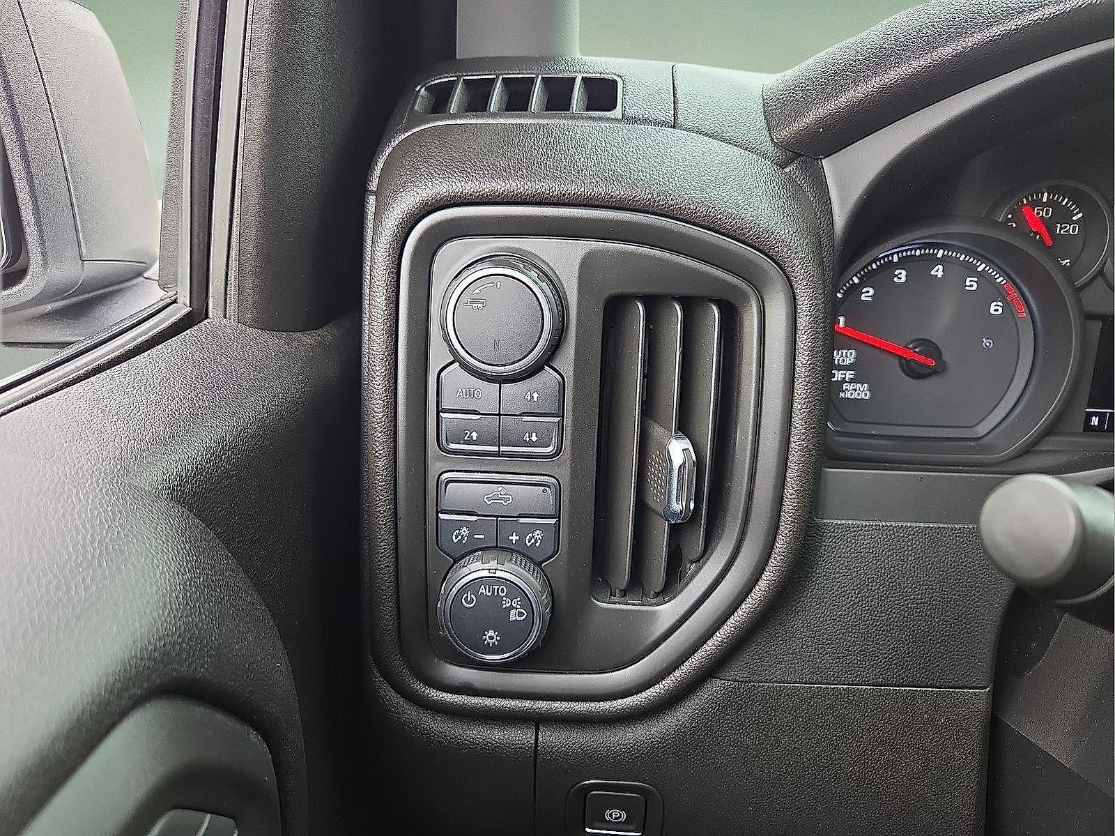 2022 Chevrolet Silverado 1500 LTD Custom Trail Boss