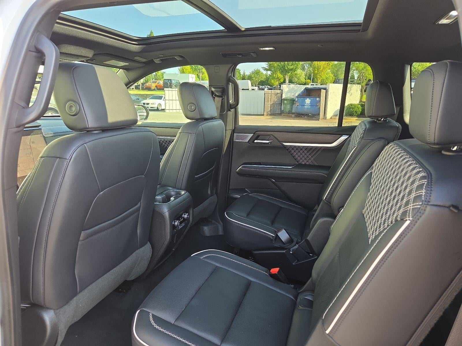 2024 GMC Acadia Denali