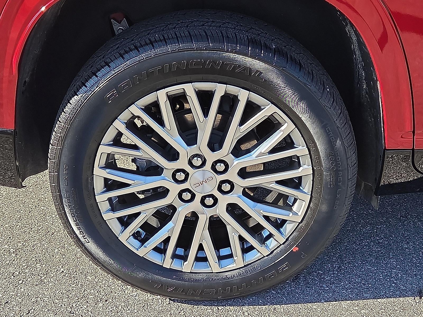 2025 GMC Acadia Denali