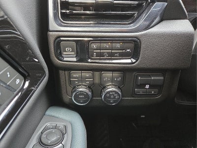 2025 GMC Yukon AT4