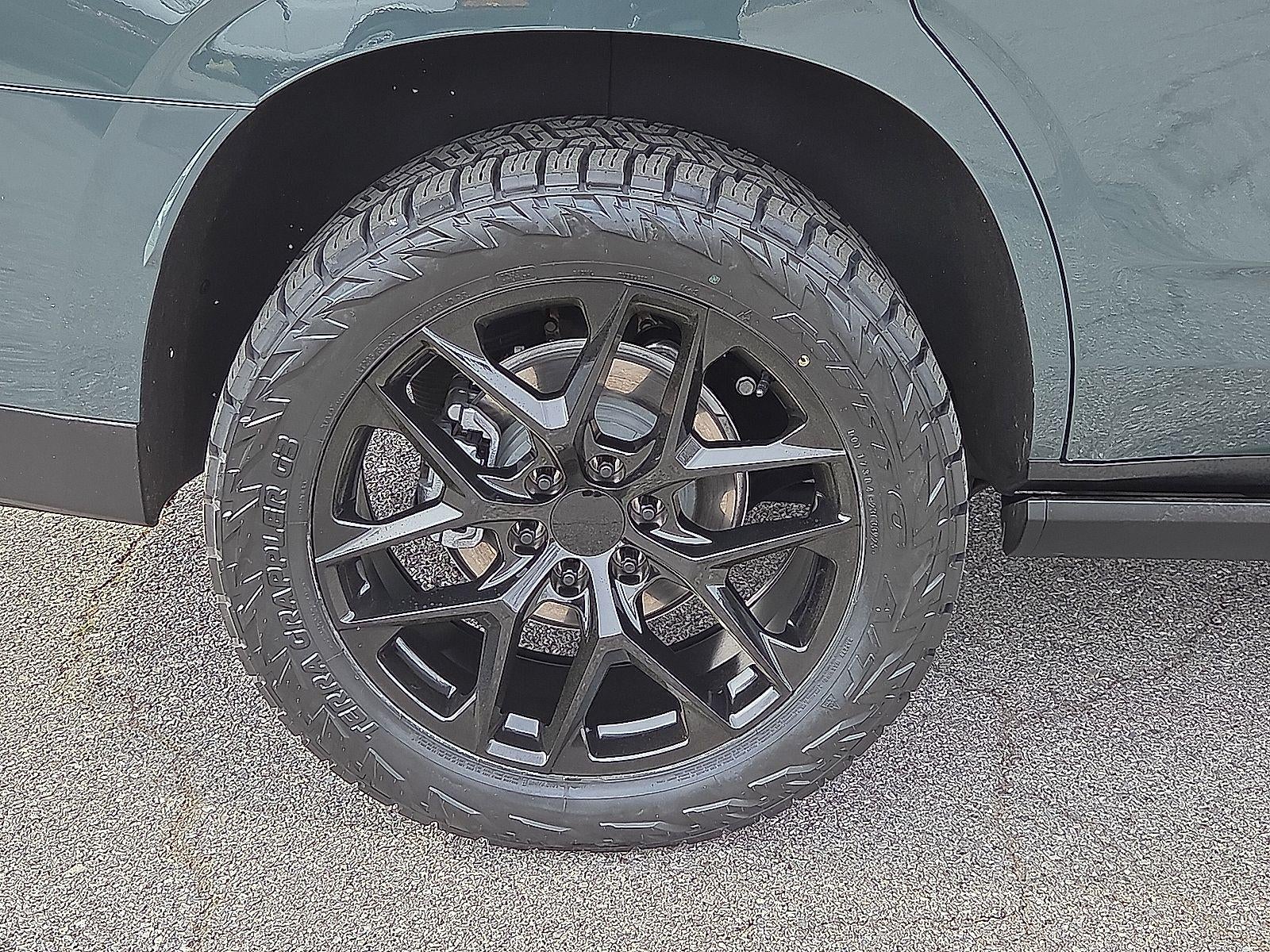 2025 GMC Yukon AT4