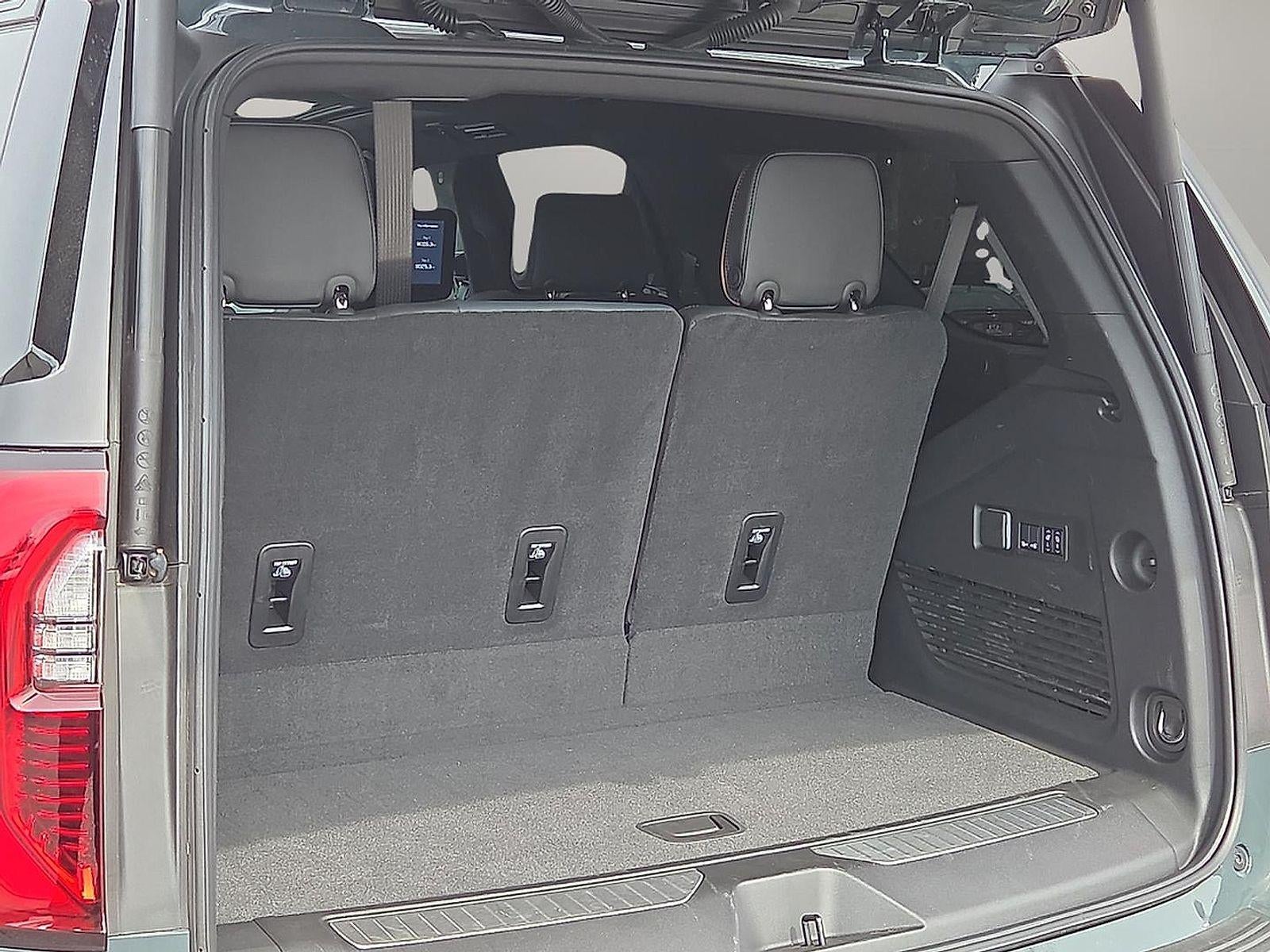 2025 GMC Yukon AT4