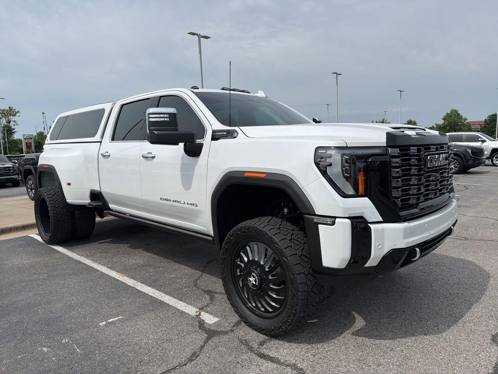 2025 GMC Sierra 3500 HD Denali Ultimate DRW