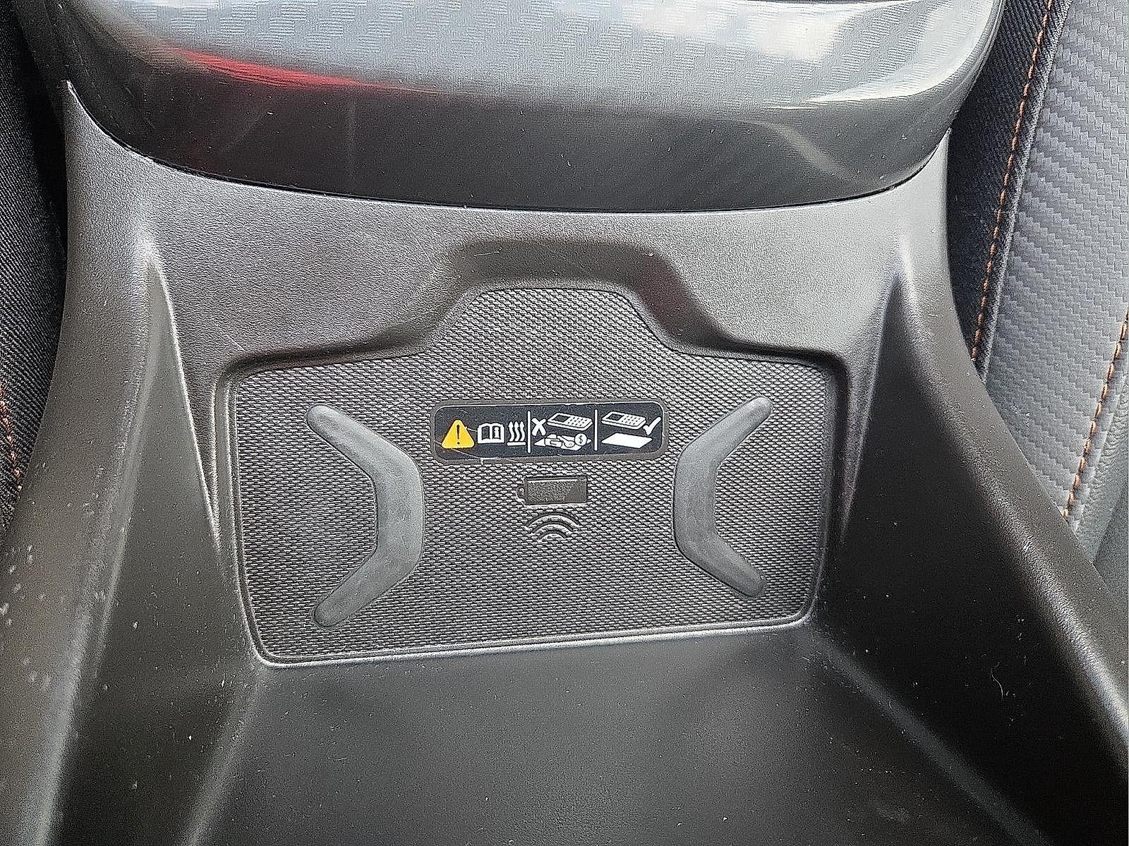 2022 GMC Canyon AT4 - Leather