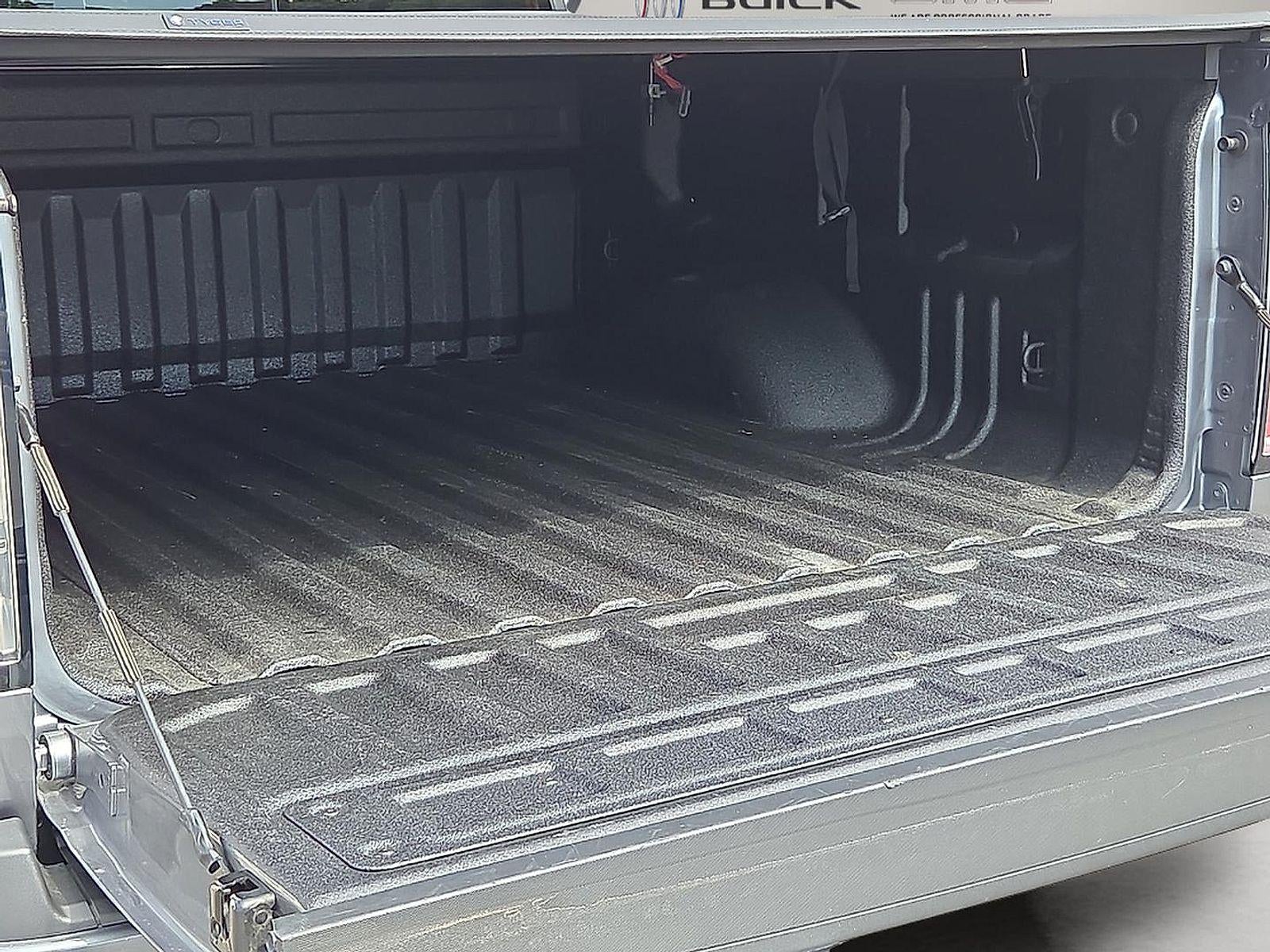 2022 GMC Canyon AT4 - Leather