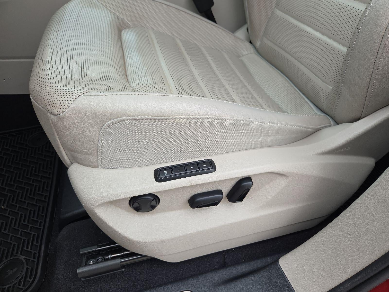 2019 Volkswagen Atlas 3.6L V6 SEL Premium