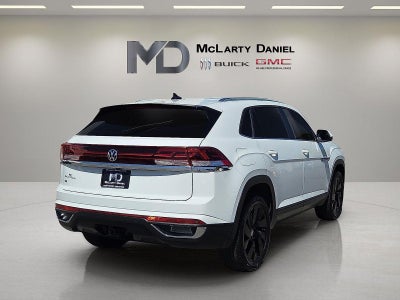 2024 Volkswagen Atlas Cross Sport 2.0T SE w/Technology