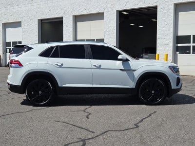 2024 Volkswagen Atlas Cross Sport 2.0T SE w/Technology