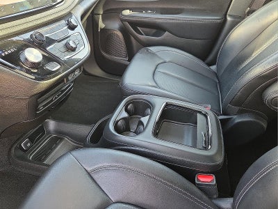 2023 Chrysler Pacifica Touring L AWD