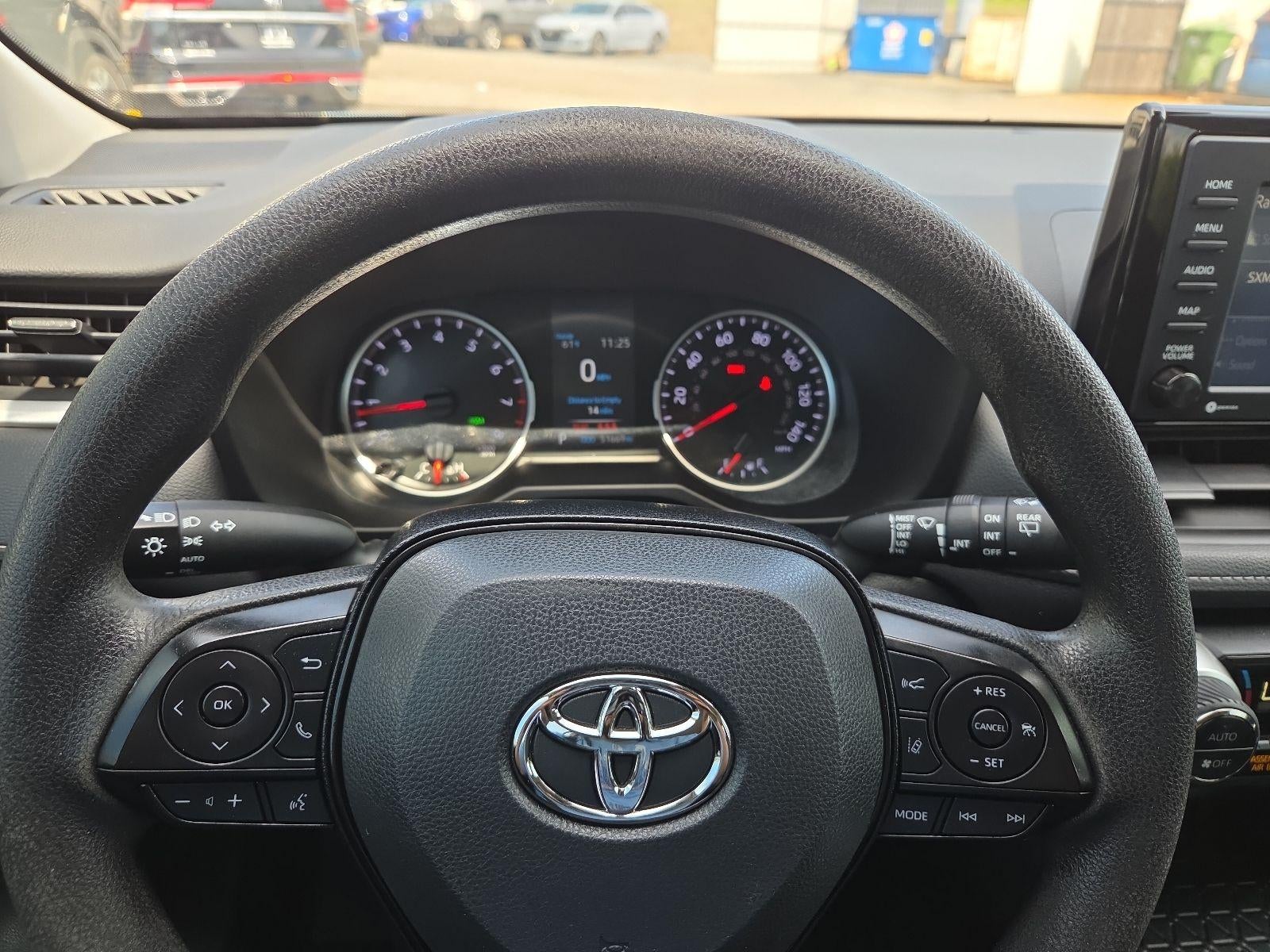 2022 Toyota RAV4 XLE
