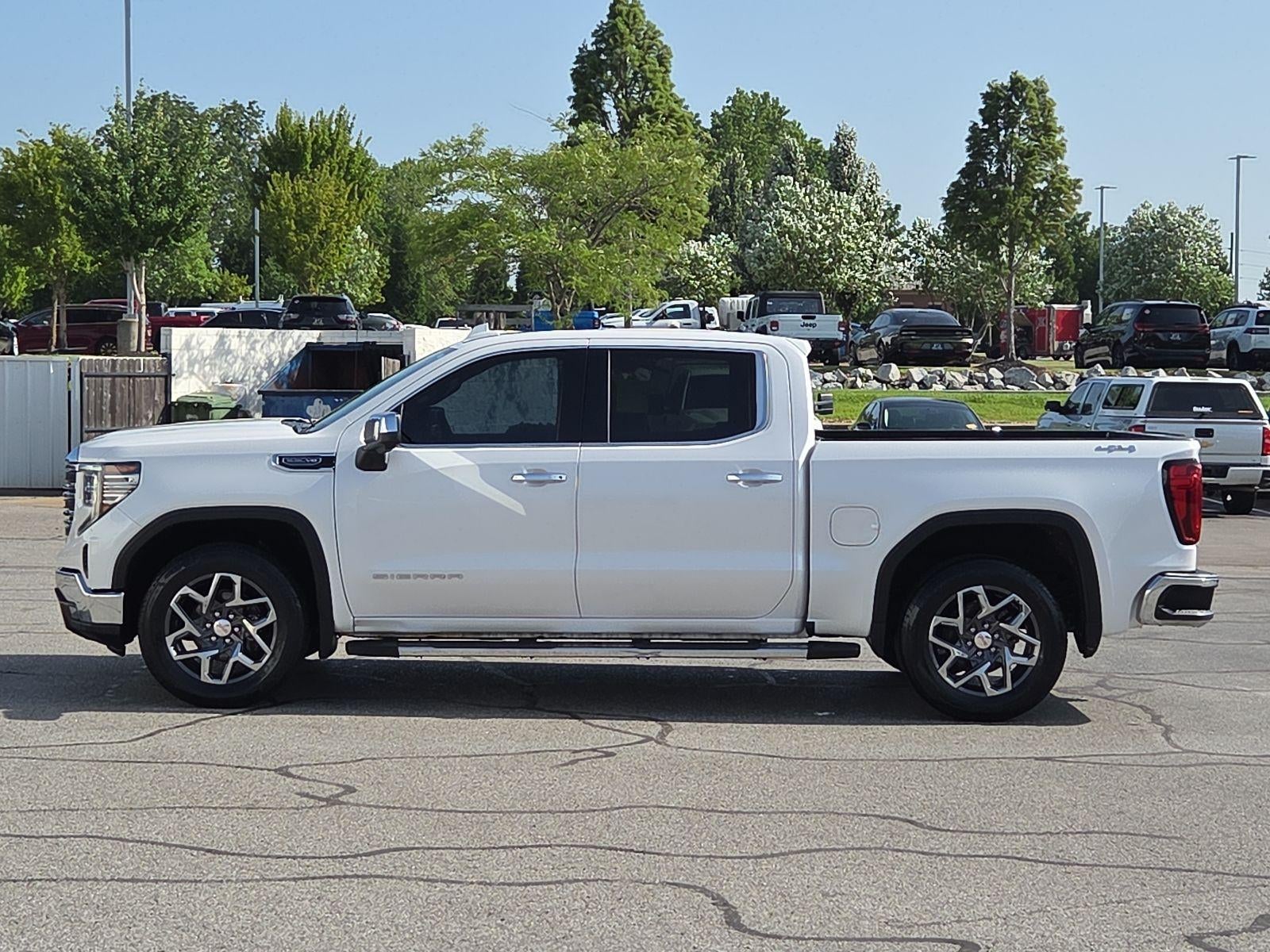 2023 GMC Sierra 1500 SLT