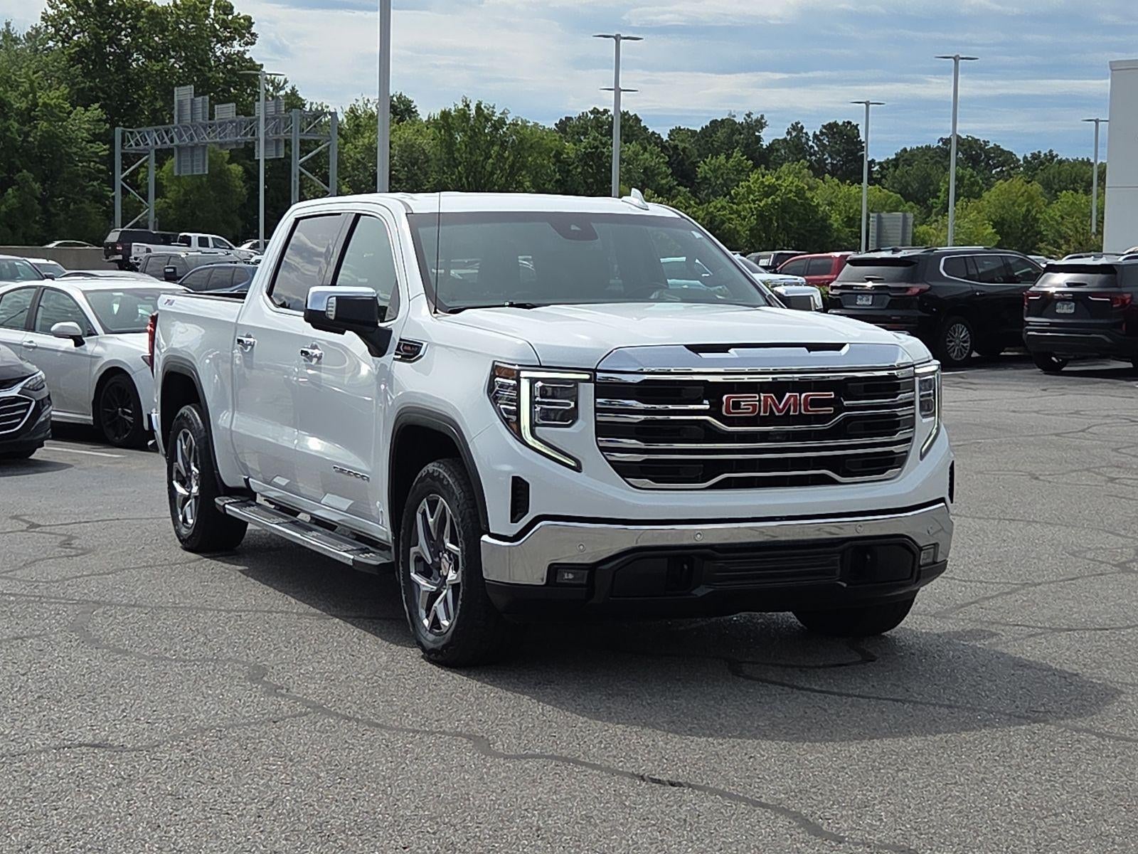 2024 GMC Sierra 1500 SLT