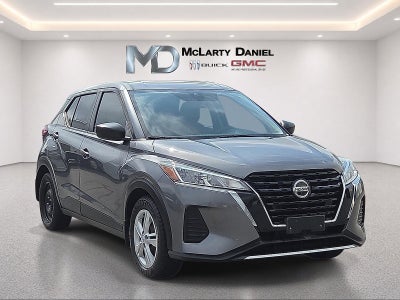 2021 Nissan Kicks S Xtronic CVT