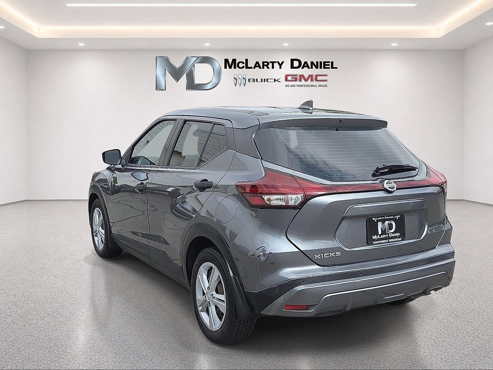 2021 Nissan Kicks S Xtronic CVT