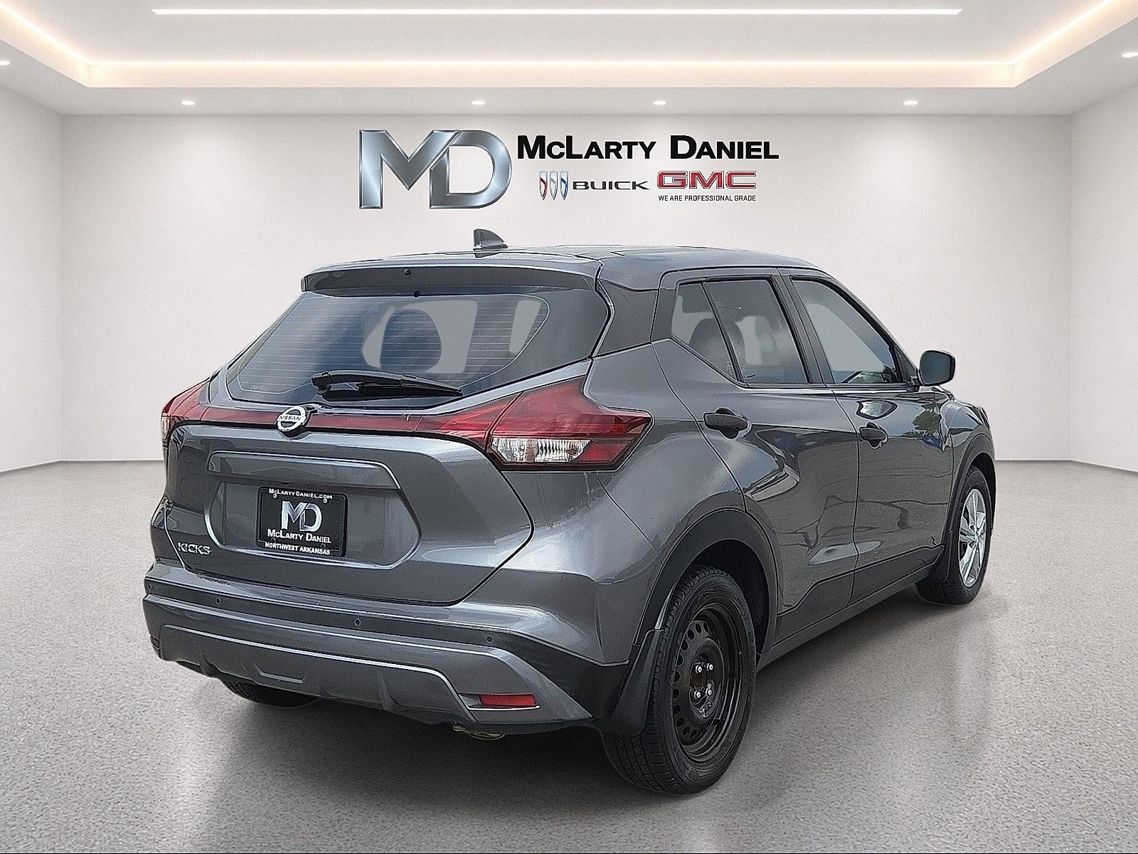 2021 Nissan Kicks S Xtronic CVT