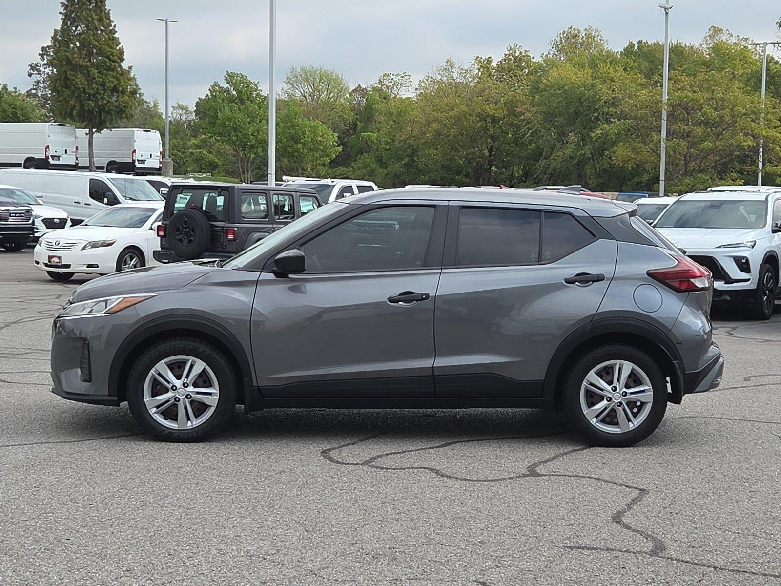 2021 Nissan Kicks S Xtronic CVT