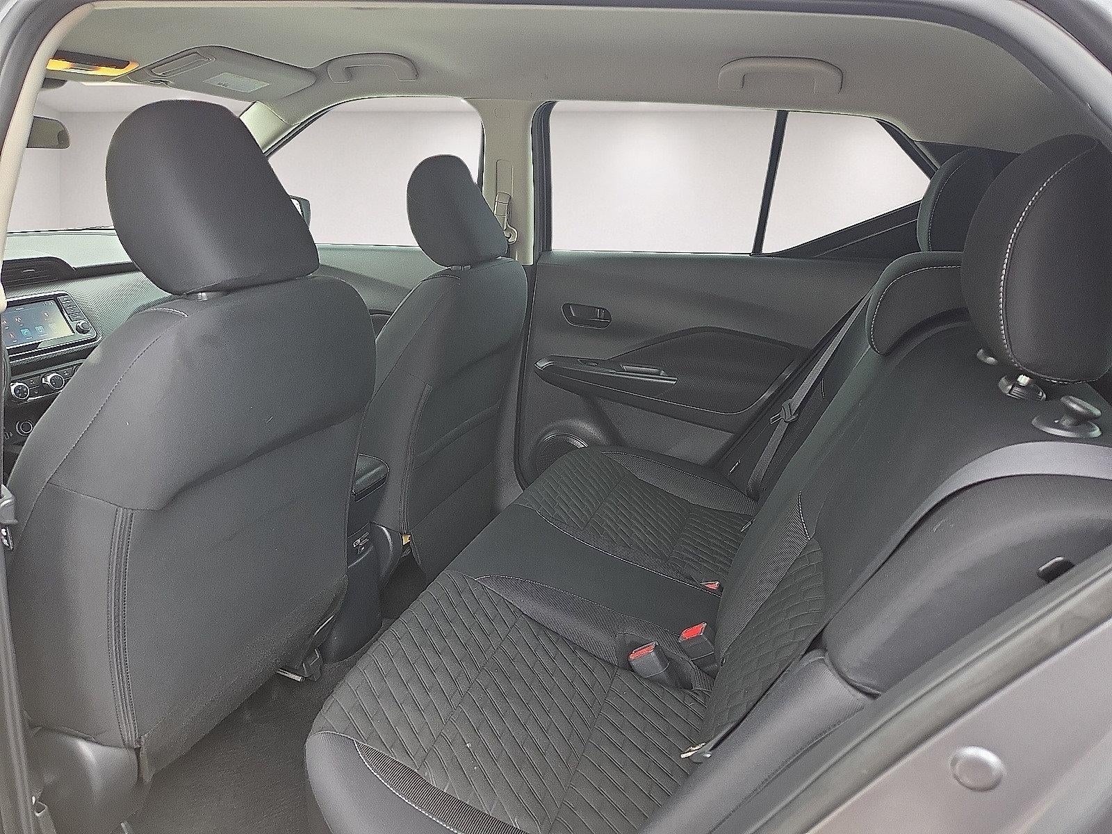 2021 Nissan Kicks S Xtronic CVT