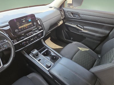 2024 Nissan Pathfinder SV 4WD