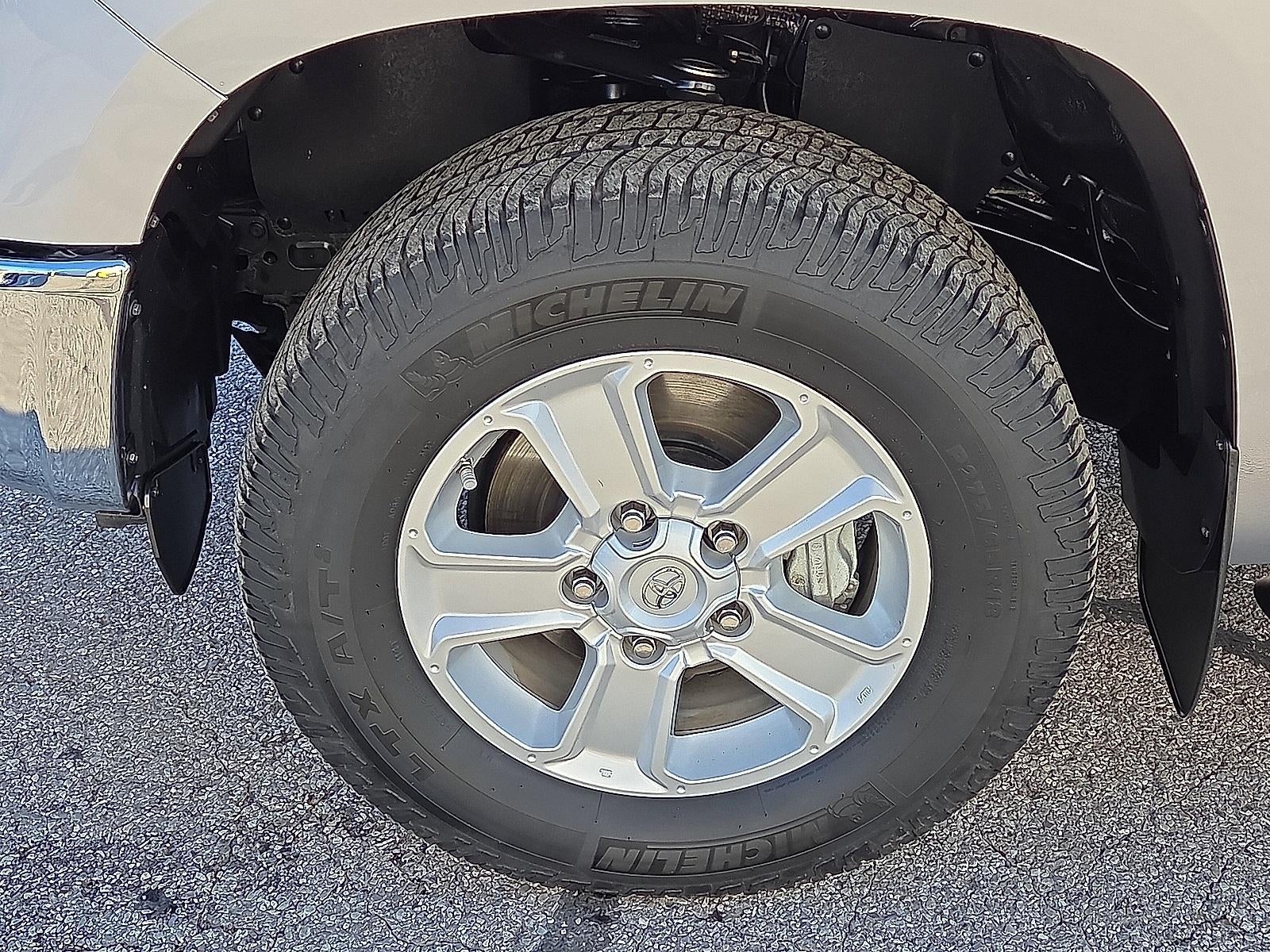 2019 Toyota Tundra SR5 5.7L V8