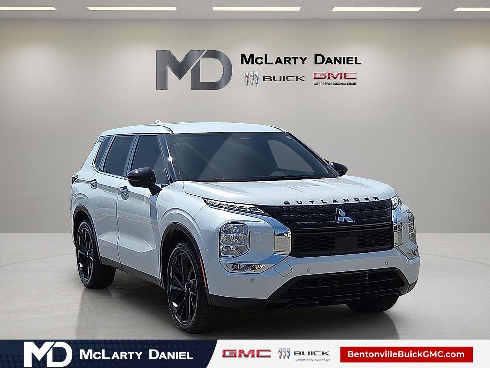 2024 Mitsubishi Outlander SE Black Edition S-AWC