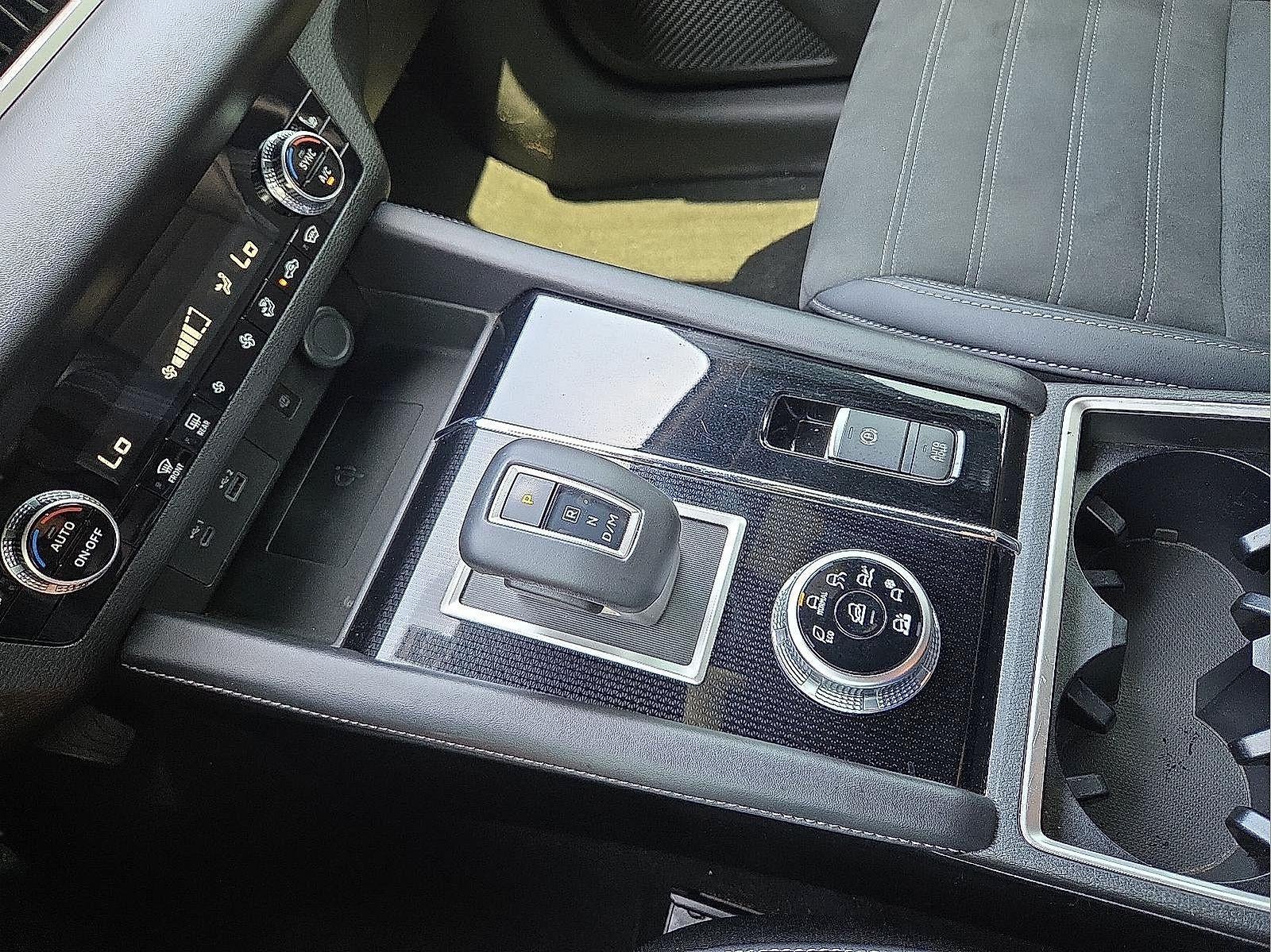 2024 Mitsubishi Outlander SE Black Edition S-AWC