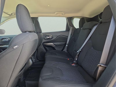 2021 Jeep Cherokee Latitude FWD