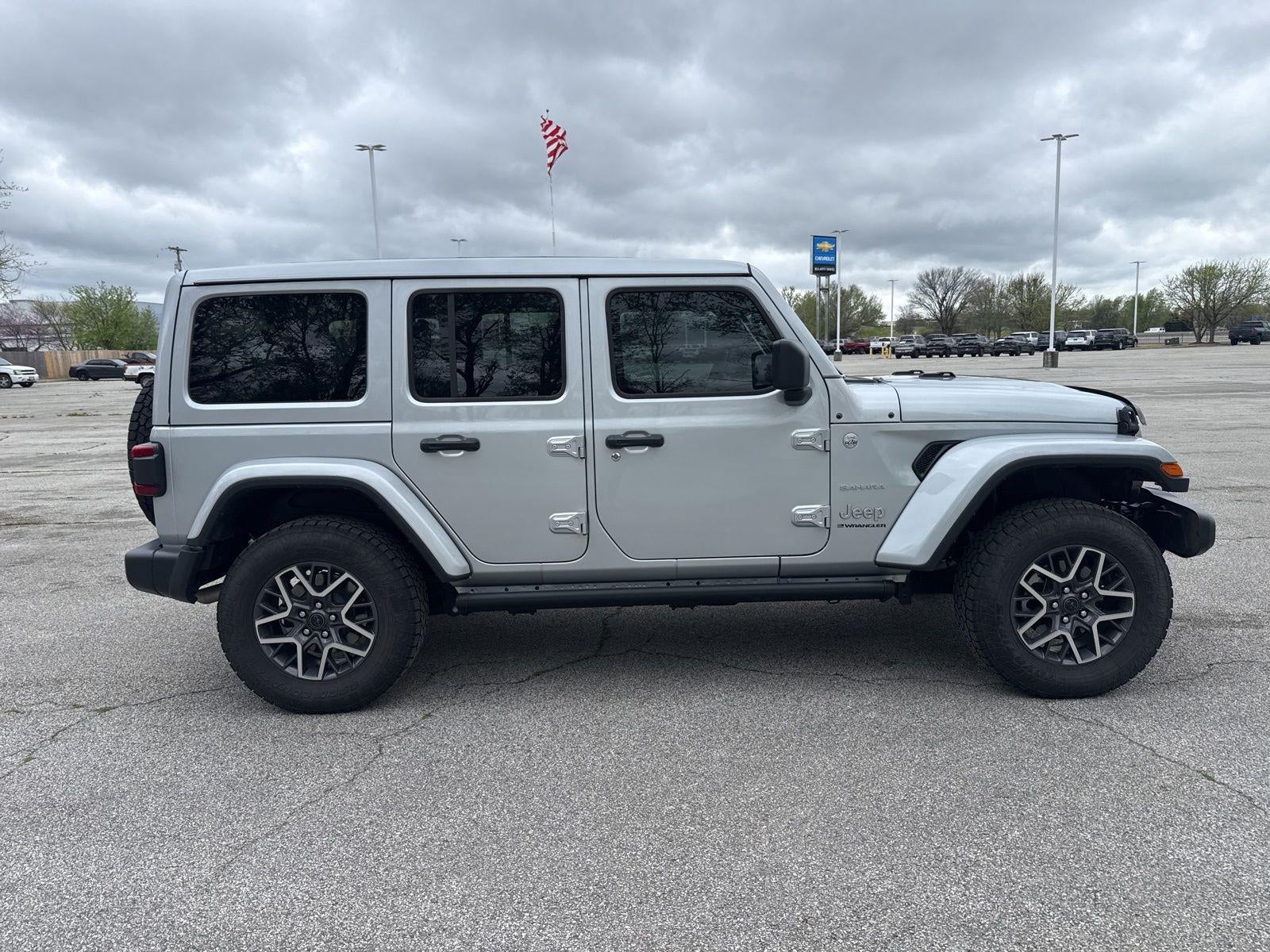 2024 Jeep Wrangler 4-Door Sahara 4x4