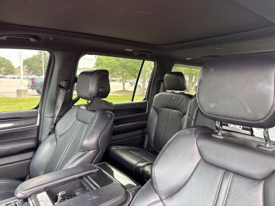 2023 Jeep Wagoneer L Base
