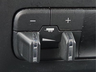 2023 RAM 1500 Classic SLT Crew Cab 4x2 5'7" Box