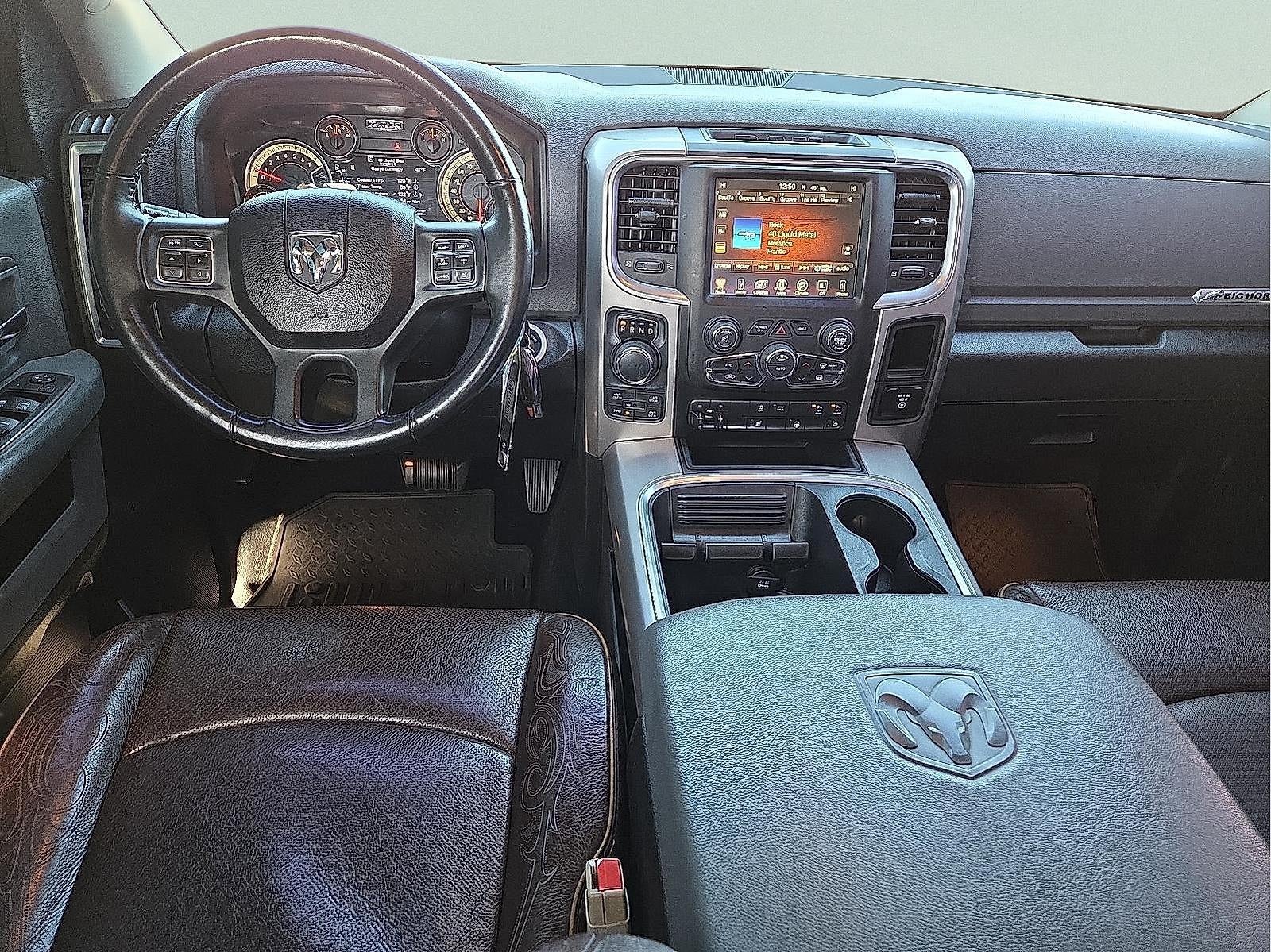 2017 RAM 1500 Big Horn Crew Cab 4x4 5'7" Box