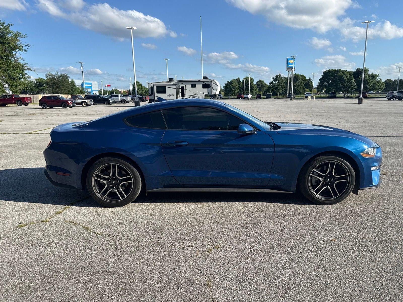 2023 Ford Mustang EcoBoost Fastback
