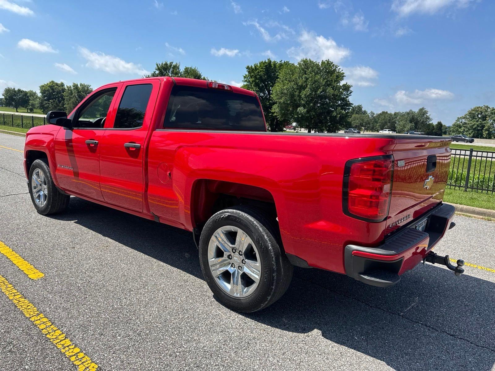 2018 Chevrolet Silverado 1500 Custom