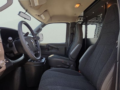 2025 Chevrolet Express Cargo Base