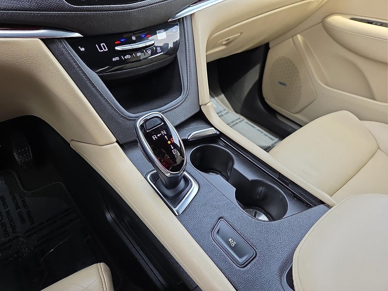 2017 Cadillac XT5 Luxury FWD