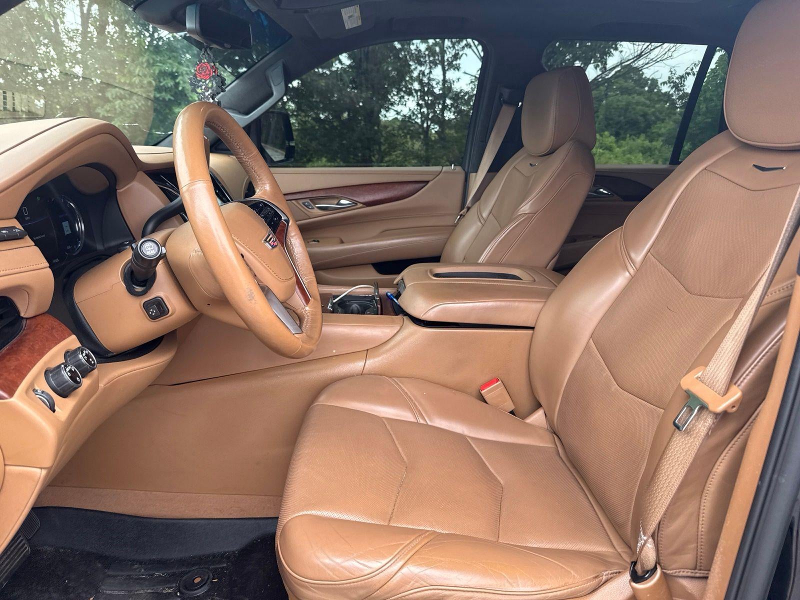 2017 Cadillac Escalade Platinum