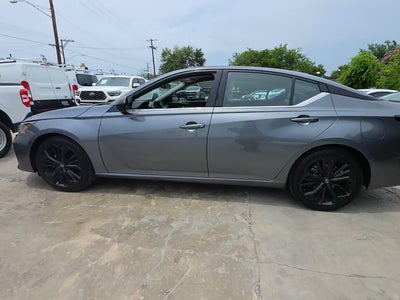 2023 Nissan Altima 2.5 SR