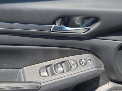 2022 Nissan Altima SV FWD