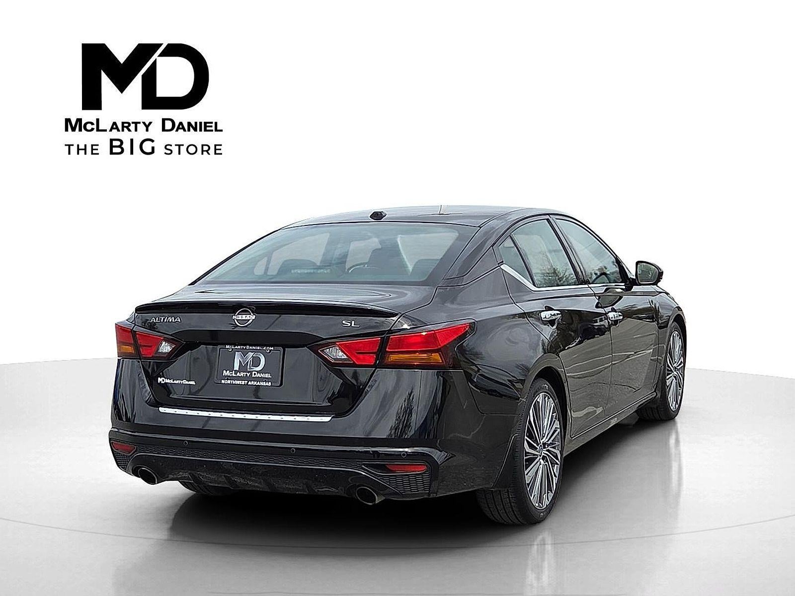 2023 Nissan Altima SL FWD