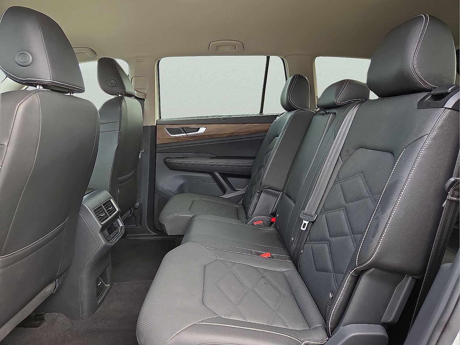 2025 Volkswagen Atlas 2.0T SE w/Technology