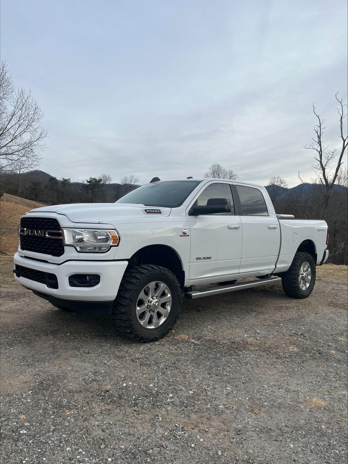 2022 RAM 2500 Big Horn Crew Cab 4x4 6'4" Box
