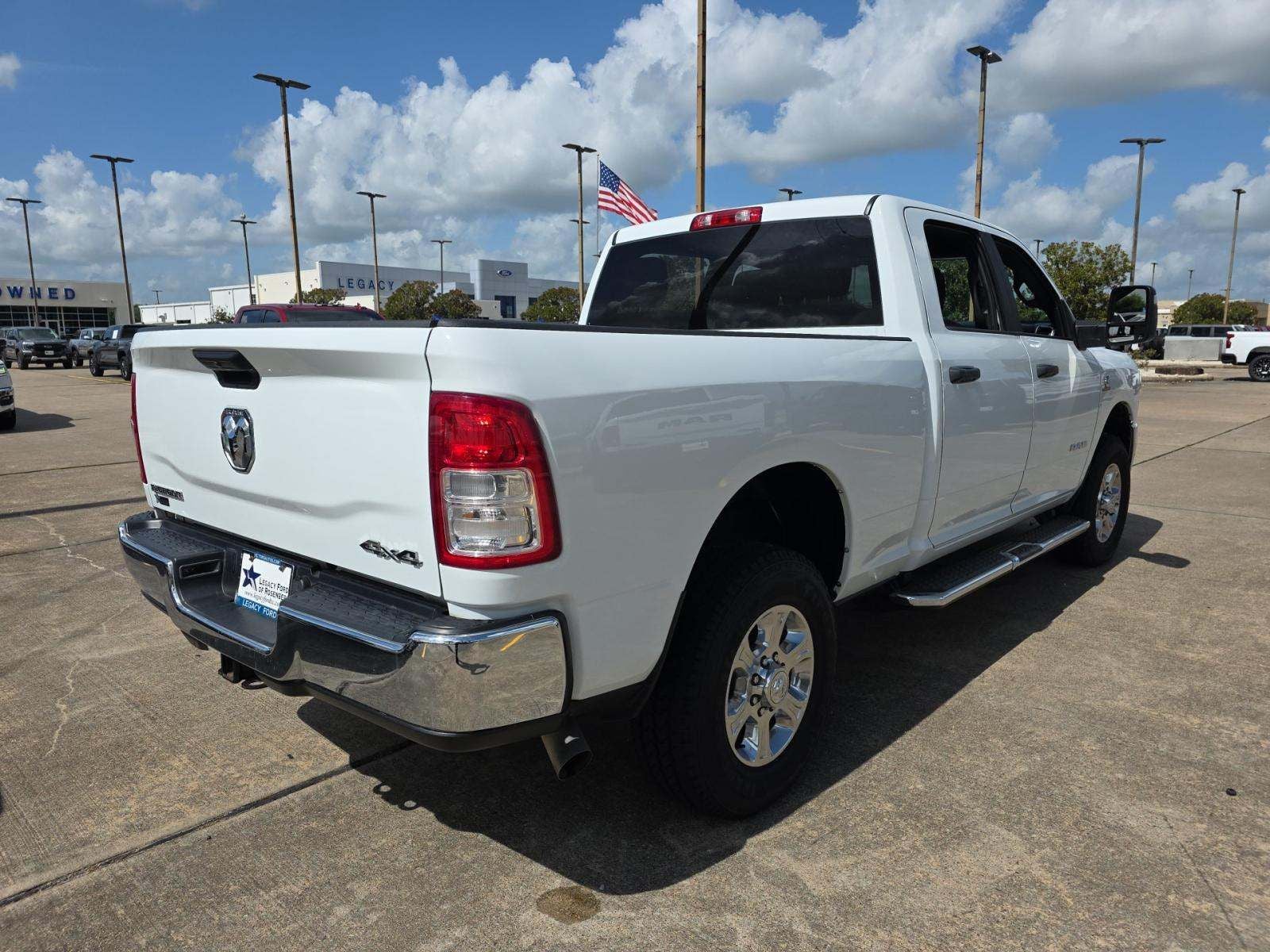 2024 RAM 2500 Big Horn Crew Cab 4x4 6'4" Box