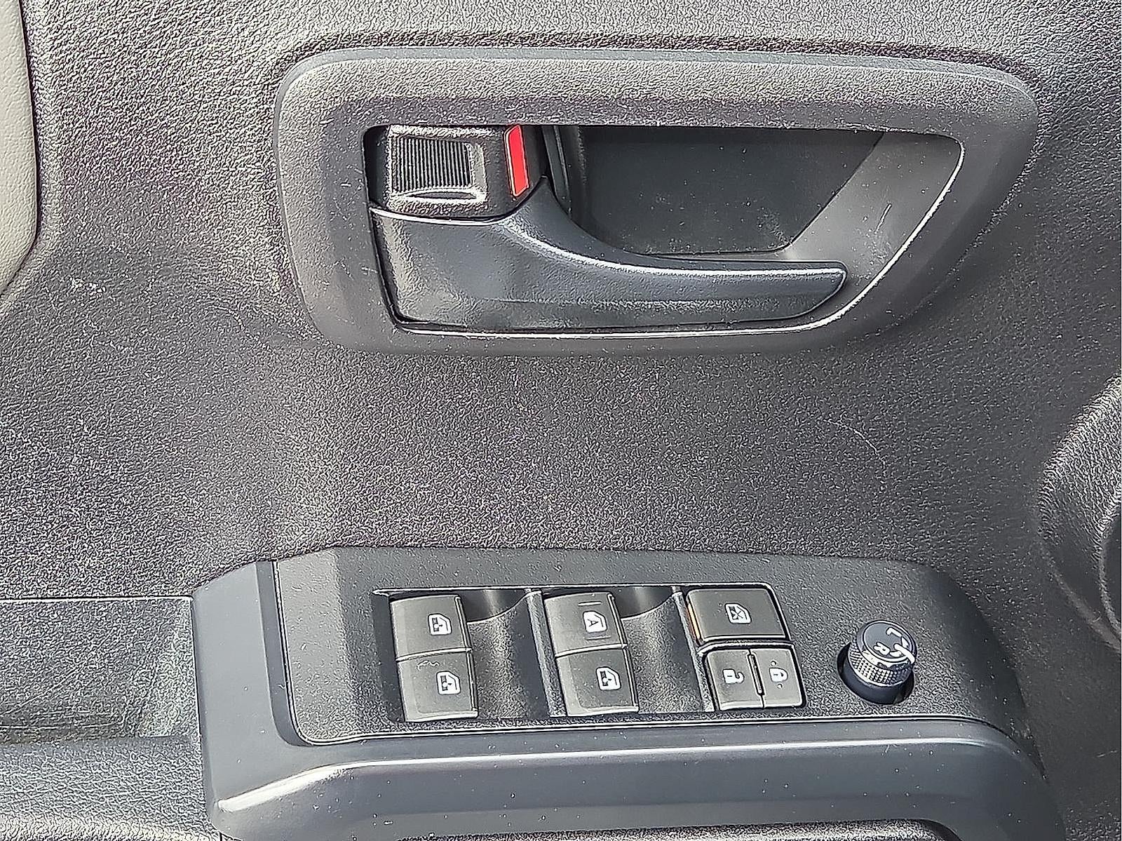 2023 Toyota Tacoma SR V6