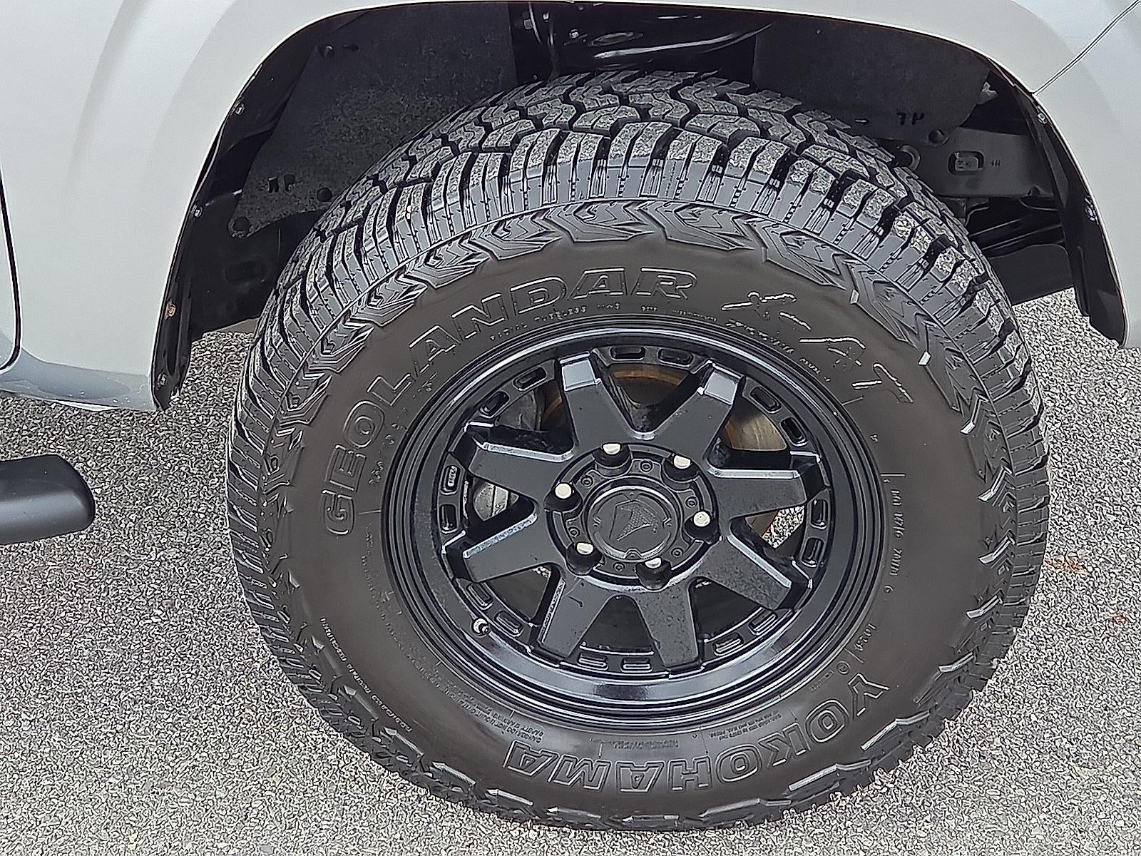 2023 Toyota Tacoma SR V6