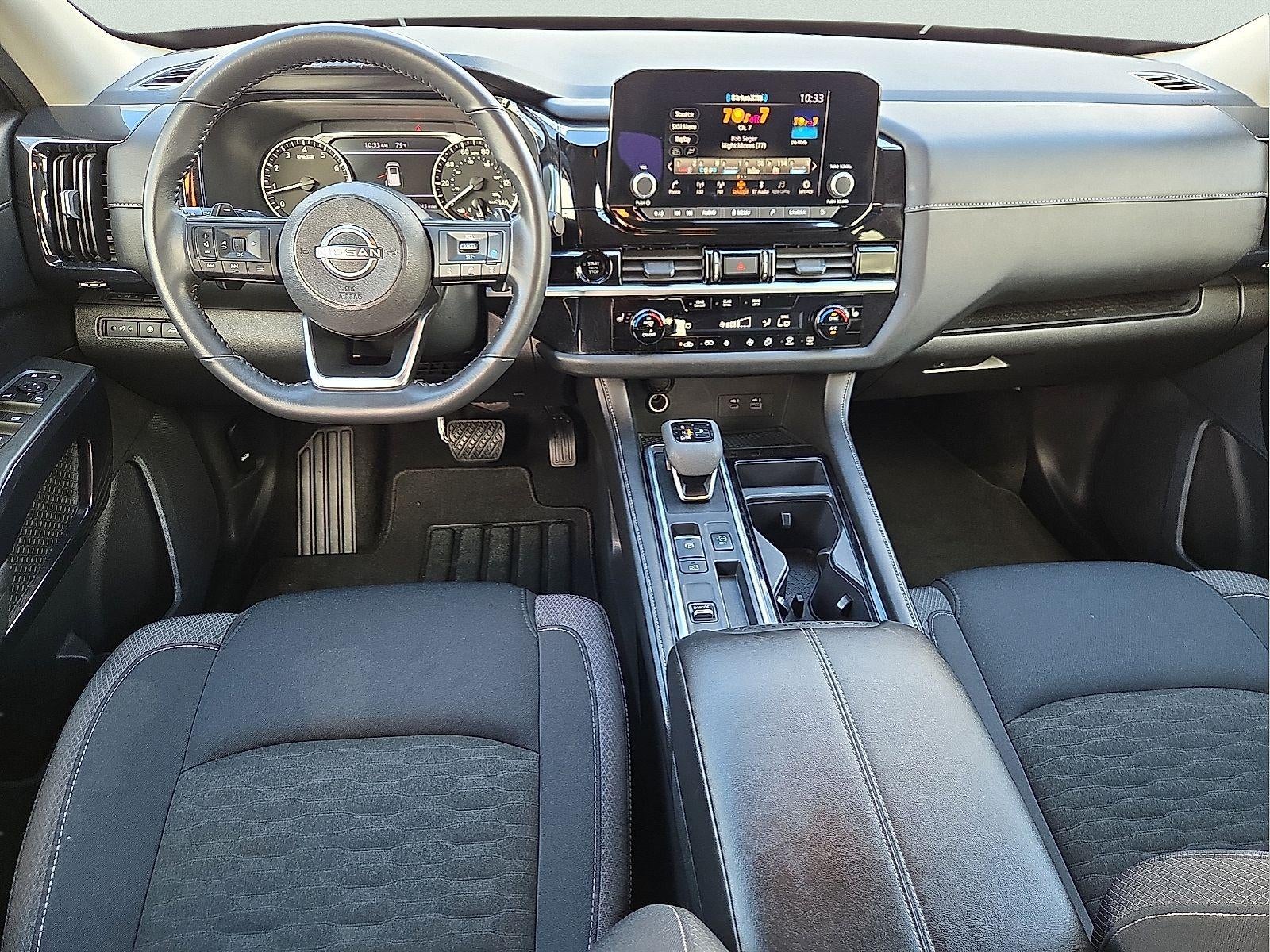 2025 Nissan Pathfinder SV FWD