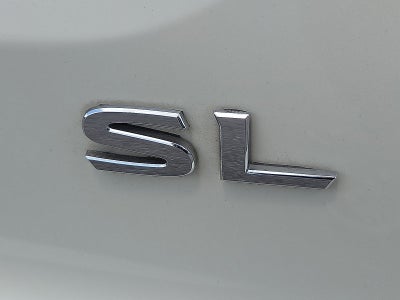 2022 Nissan Pathfinder SL 2WD