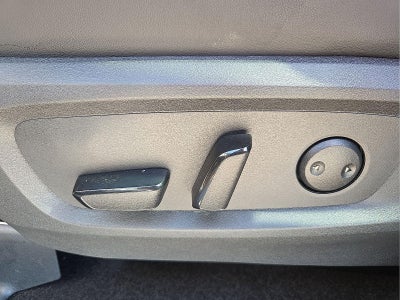 2024 Nissan Pathfinder Platinum FWD
