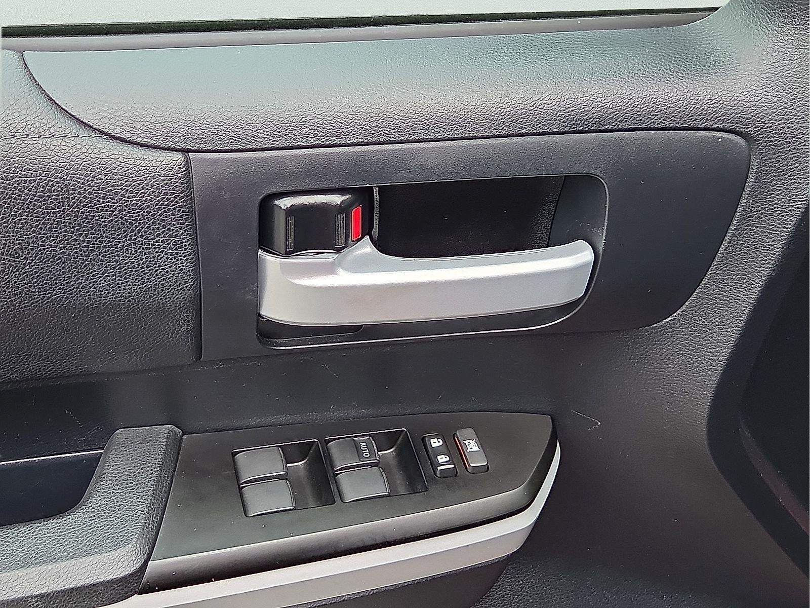 2018 Toyota Tundra SR5 5.7L V8