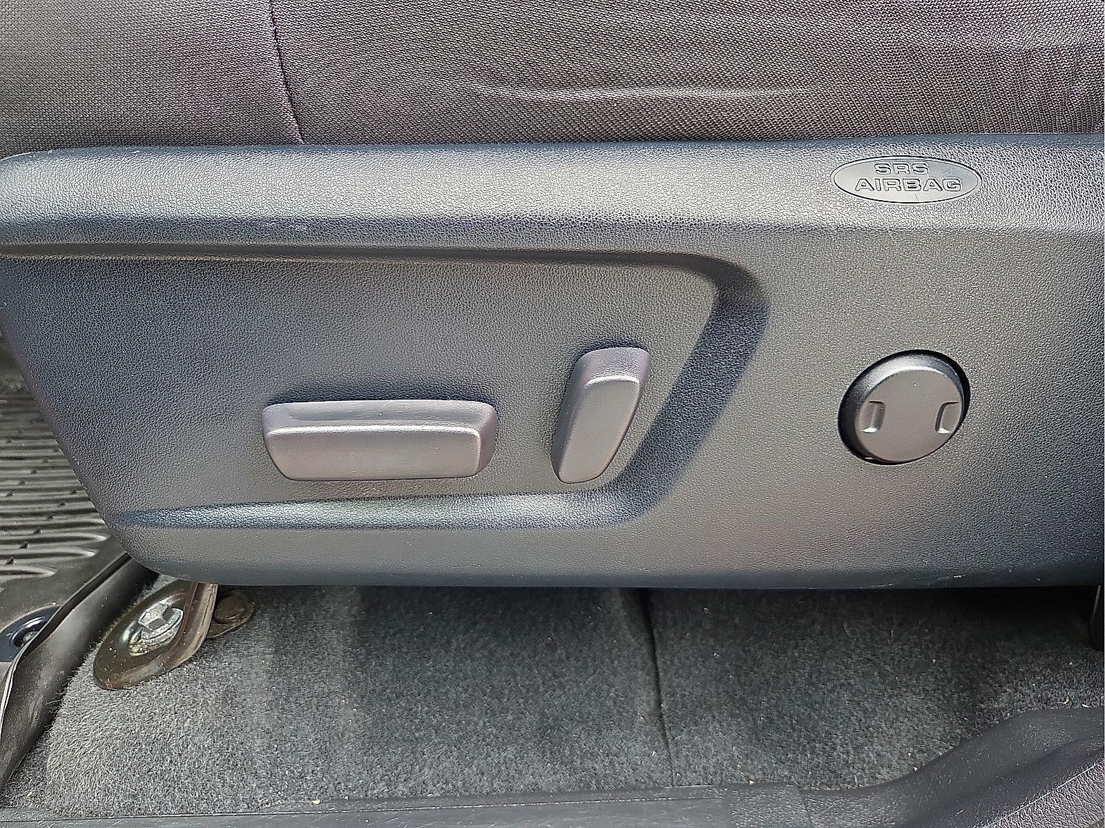 2018 Toyota Tundra SR5 5.7L V8